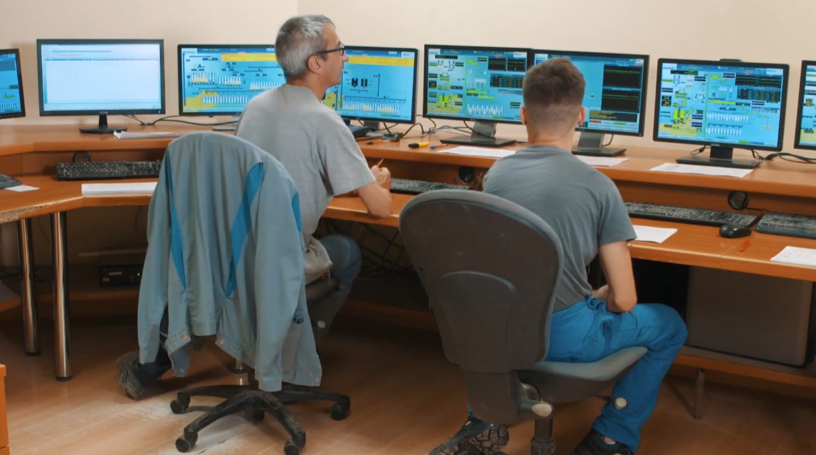 Opérateur de fabrication