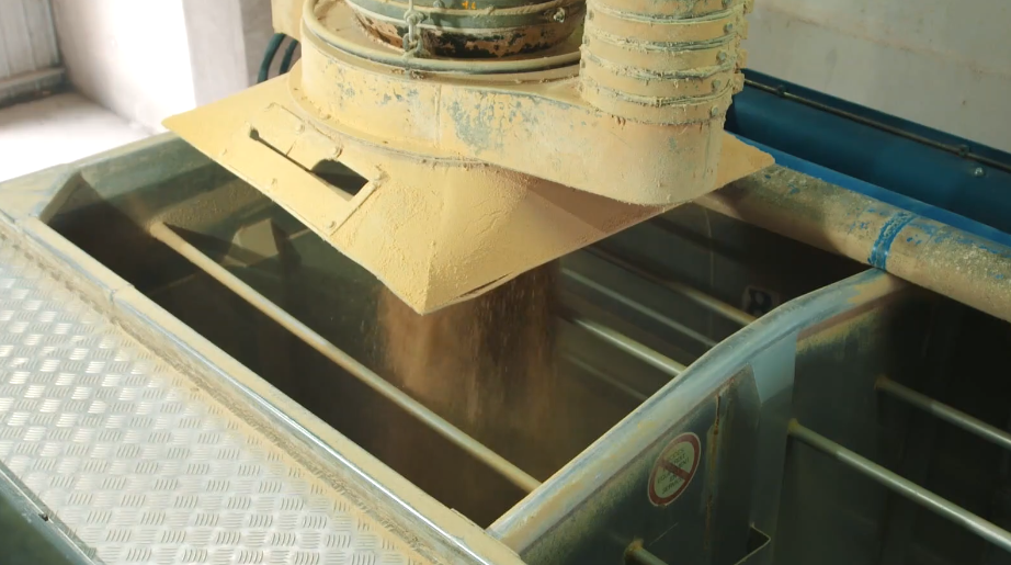 Opérateur de chargement des produits finis