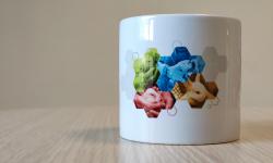 Tasse en porcelaine aux couleurs du groupe Nutriciab